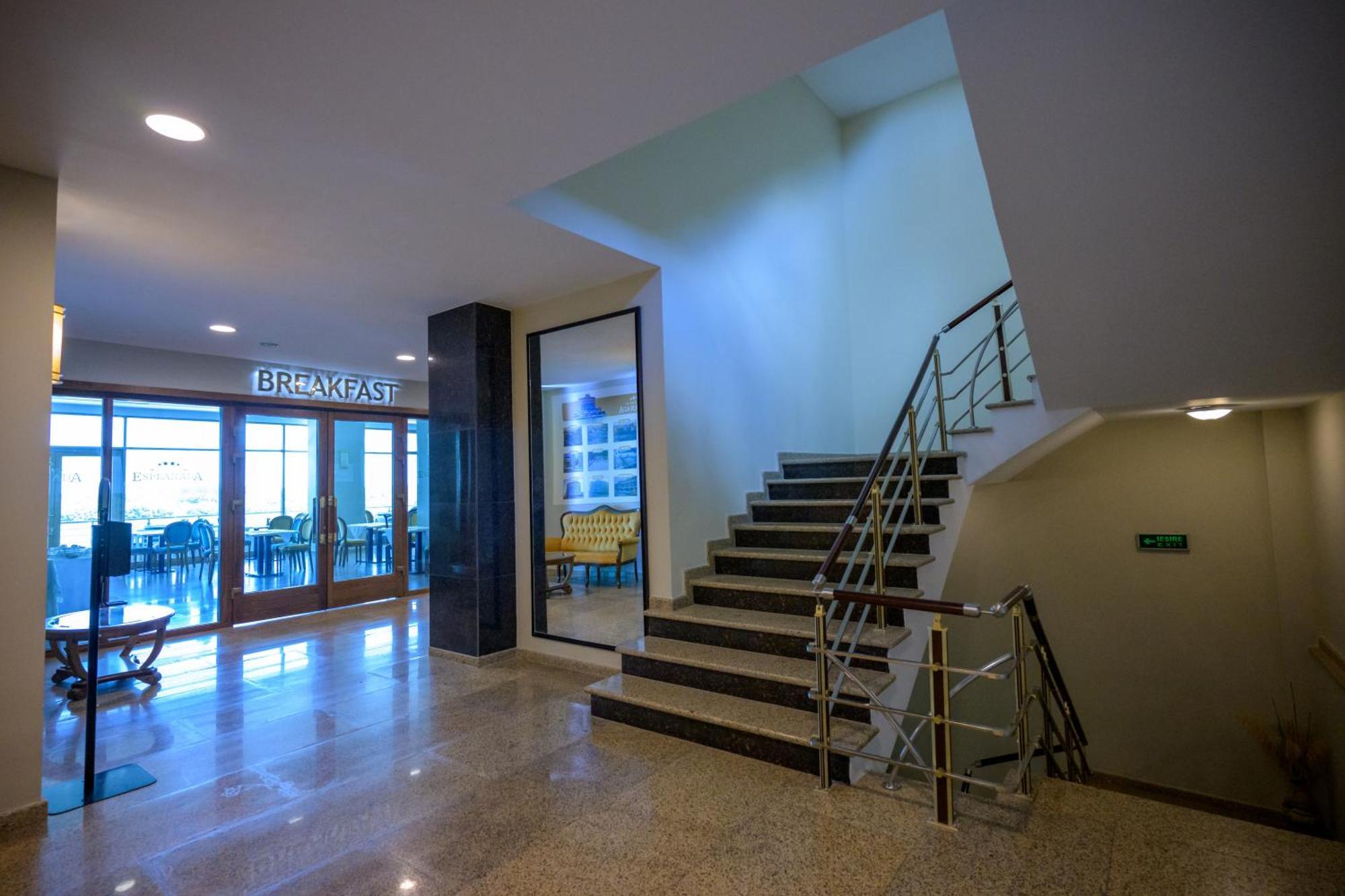 Hotel Esplanada Tulcea Buitenkant foto