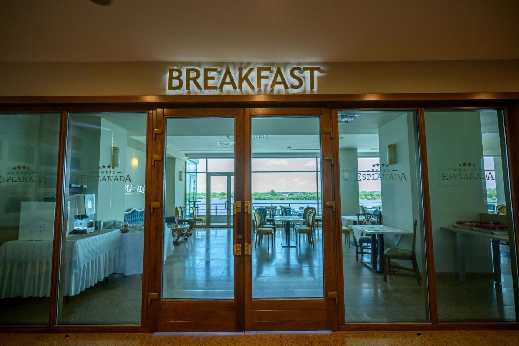 Hotel Esplanada Tulcea Buitenkant foto