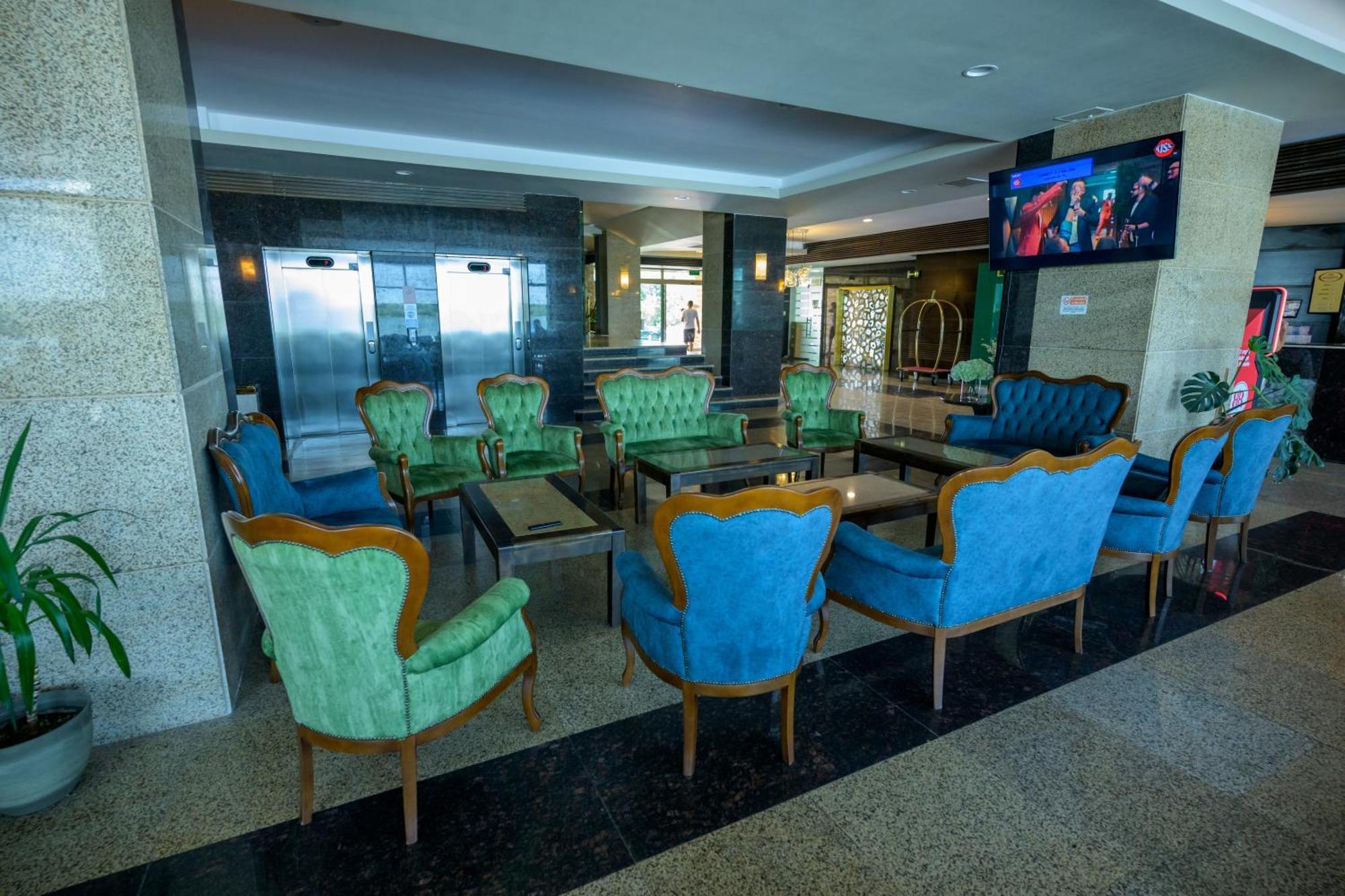 Hotel Esplanada Tulcea Buitenkant foto