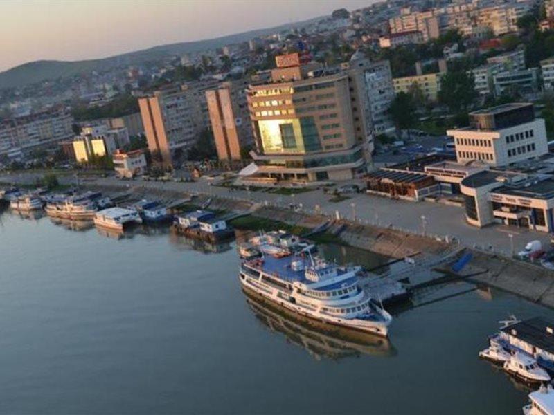 Hotel Esplanada Tulcea Buitenkant foto