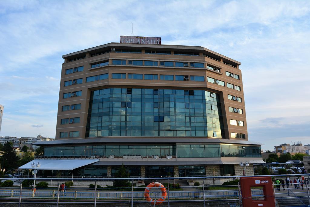 Hotel Esplanada Tulcea Buitenkant foto