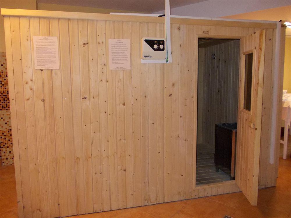 Hotel Esplanada Tulcea Buitenkant foto